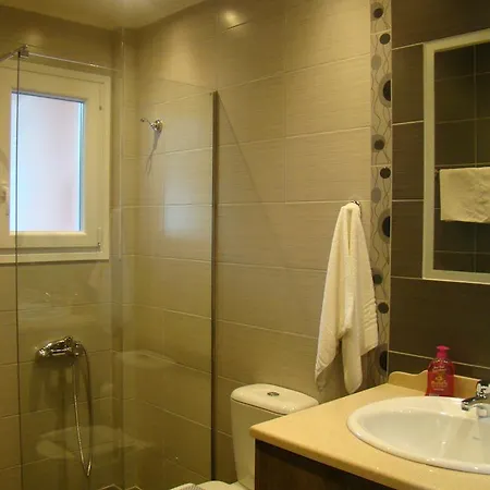 Eleftheria 아파트